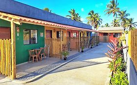 Villa Madu Milagres à 300 metros da praia